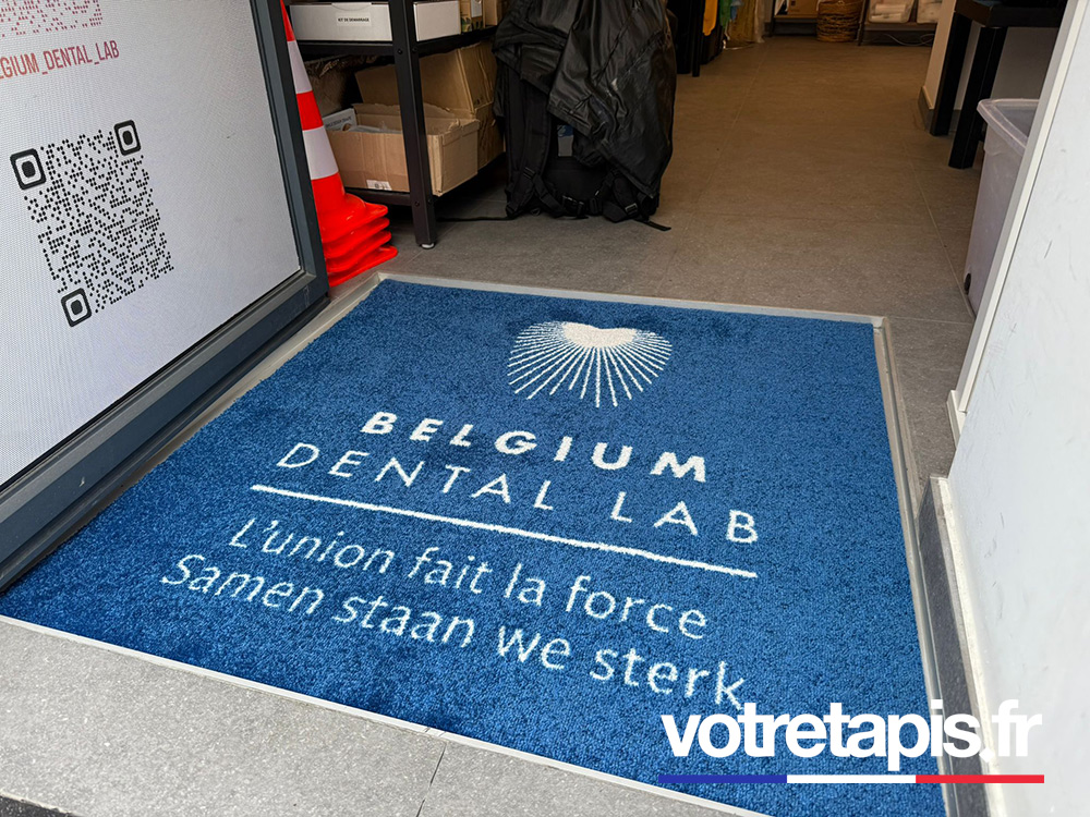 tapis logo Belgium dental lab